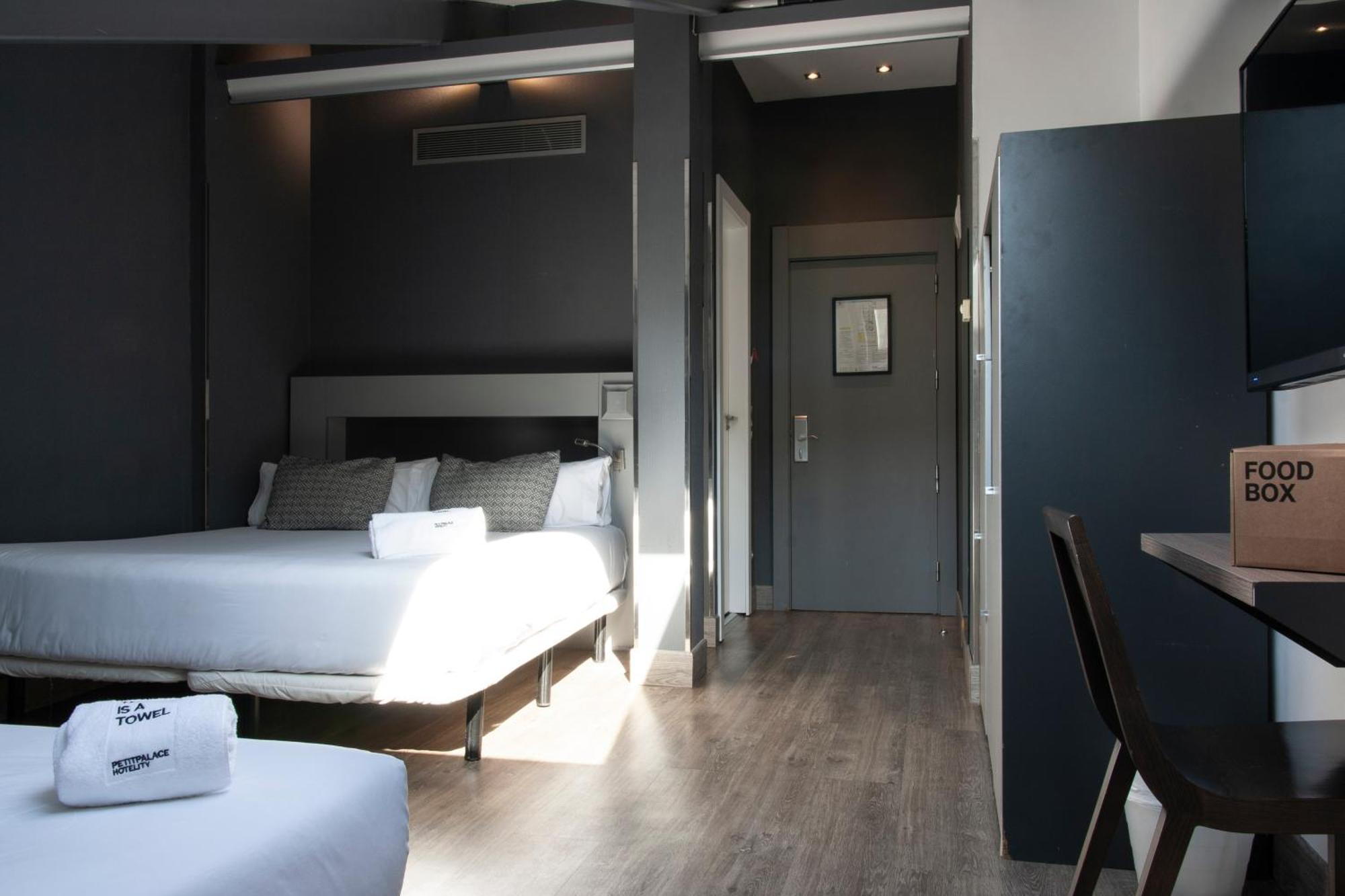 Quarto Triplo (3 Adultos)