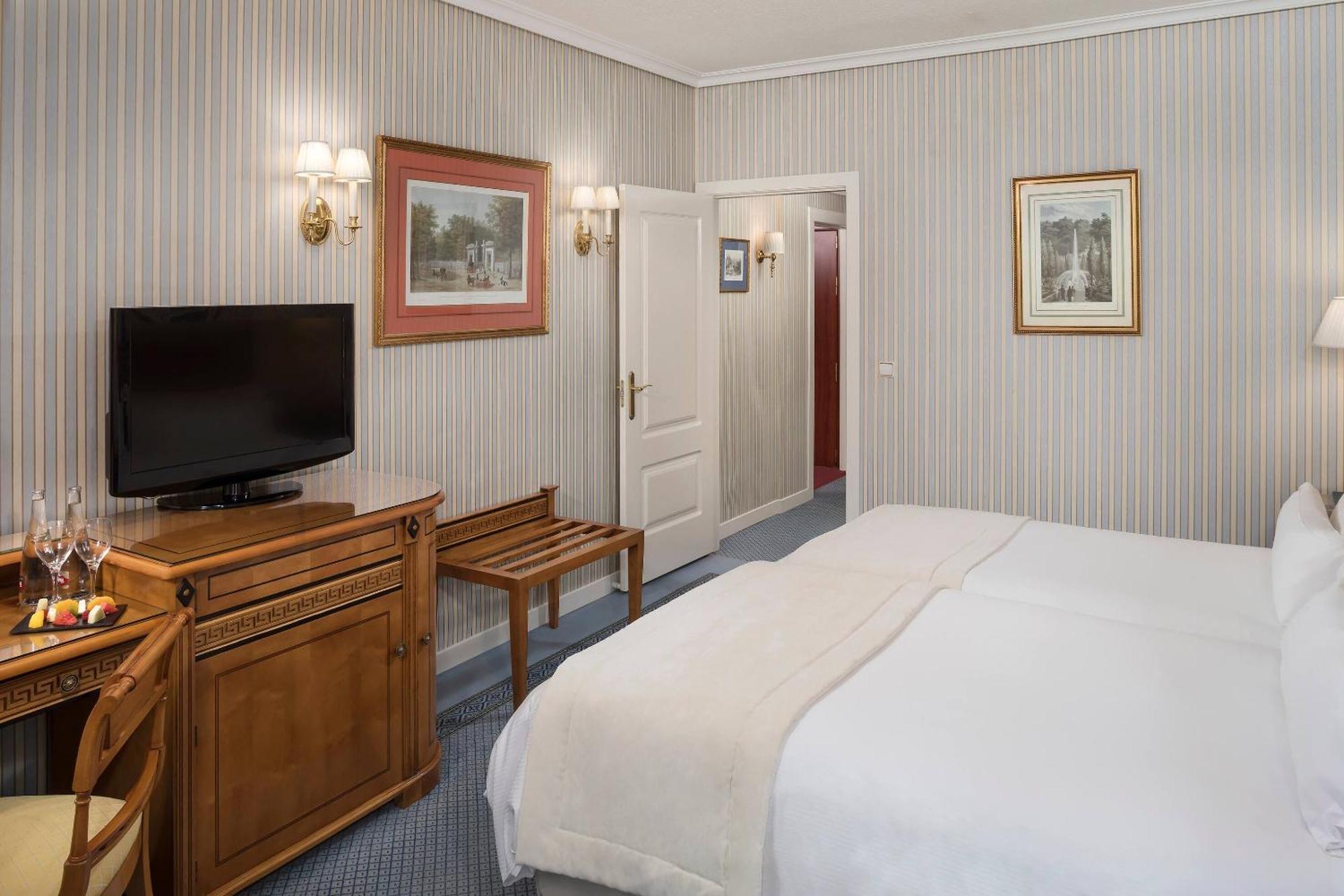 Quarto Comunicante Melia