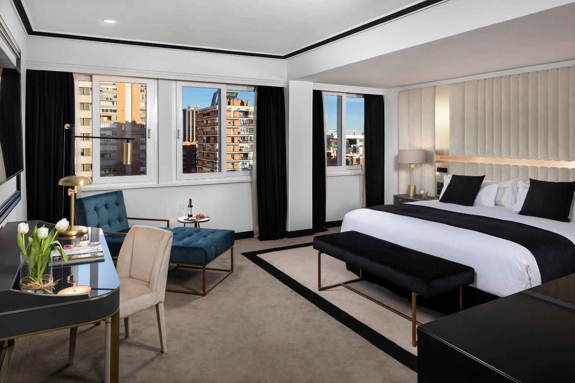 Quarto Triplo Premium The Nevel
